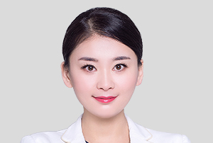 岳 穎